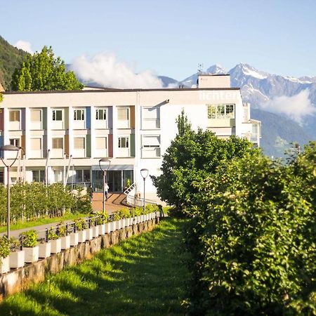 Pension Lichtenburg Nalles Exterior photo